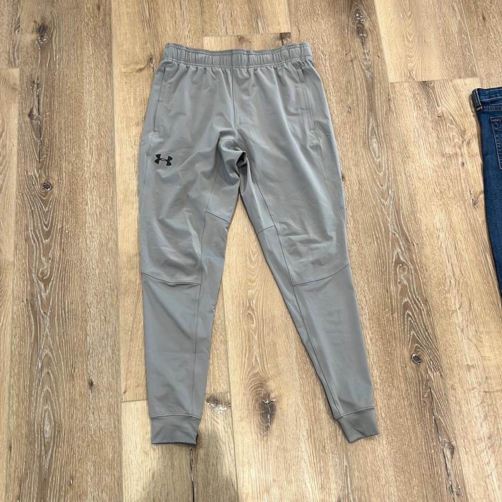 UA jogger